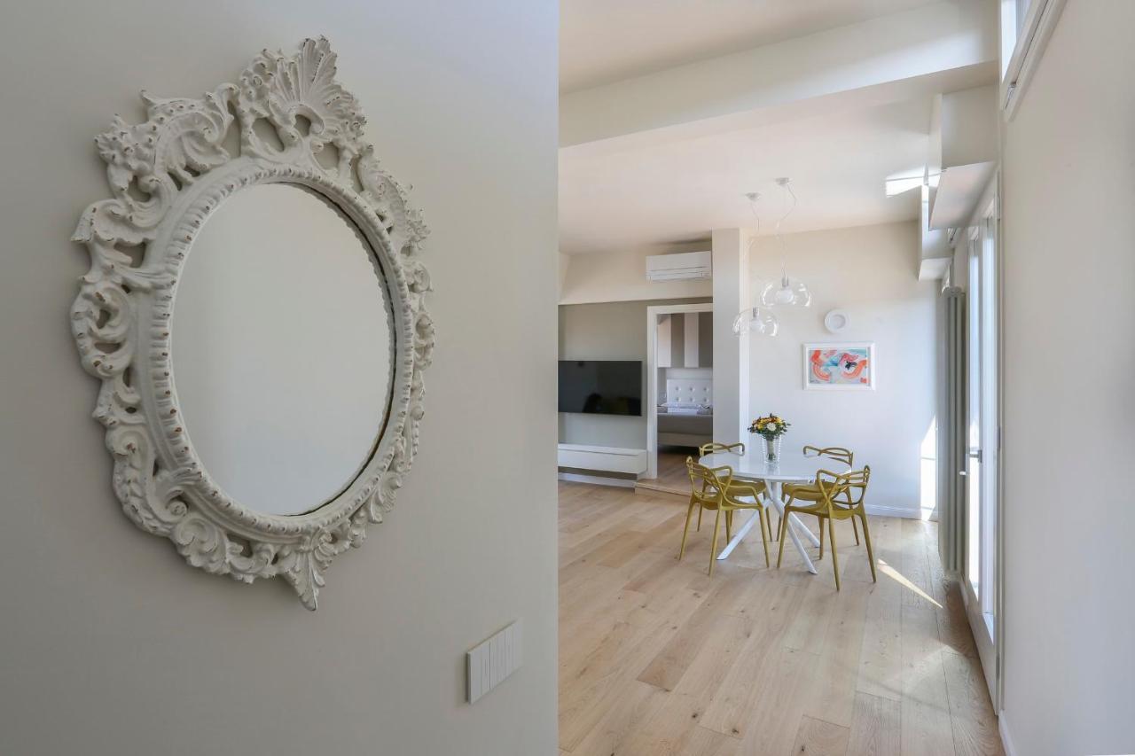 Апартаменты Penthouse With Big Terrace In Oltrarno Флоренция Экстерьер фото